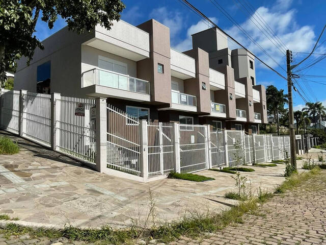 #56 - SOBRADOS TRIPLEX para Venda em Caxias do Sul - RS - 1