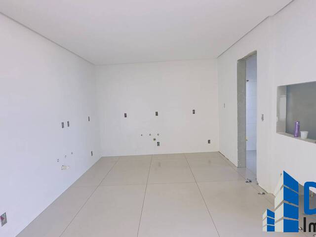 SOBRADOS DUPLEX para Venda em Caxias do Sul - 4