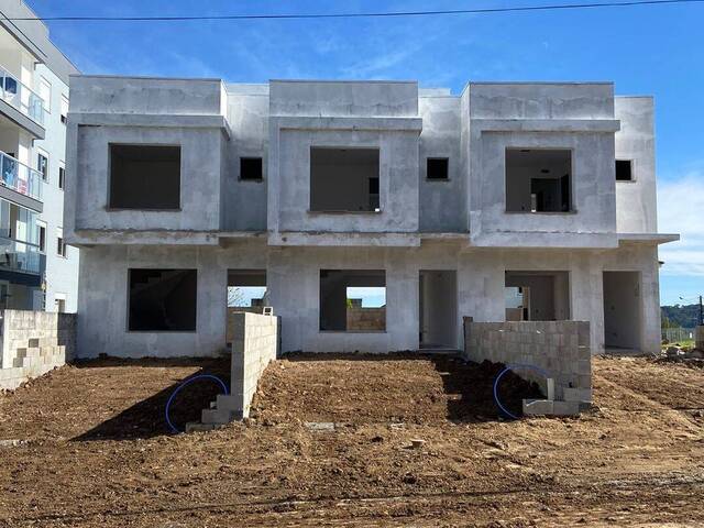 #74 - SOBRADOS DUPLEX para Venda em Caxias do Sul - RS - 1