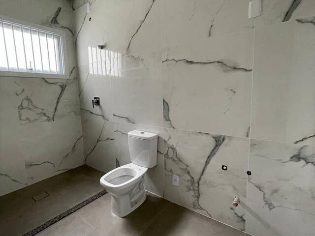 #152 - Casa para Venda em Passo de Torres - SC - 3