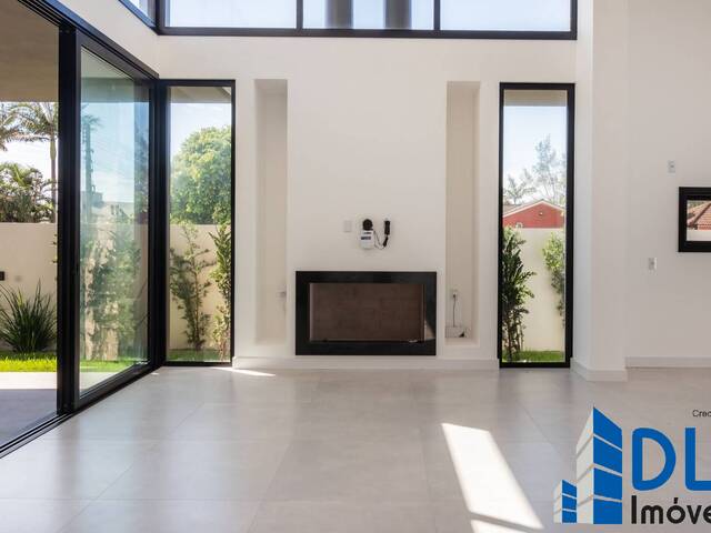 #160 - Casa para Venda em Passo de Torres - SC - 3