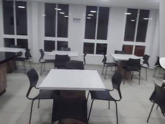 Apartamento para Venda em Caxias do Sul - 5