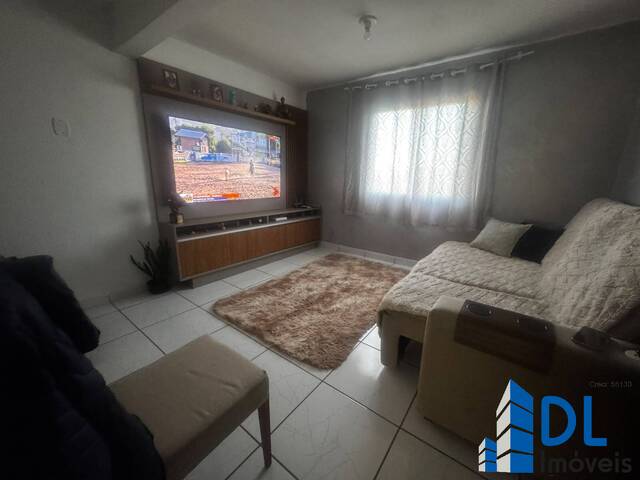 SOBRADOS TRIPLEX para Venda em Caxias do Sul - 3